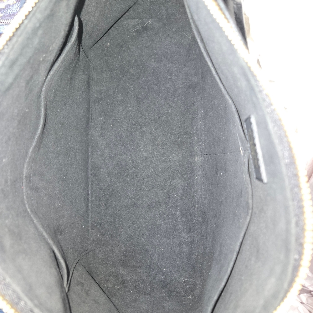 Louis Vuitton Monogram Empreinte V Tote MM Noir - Like New - Picture 14 of 17